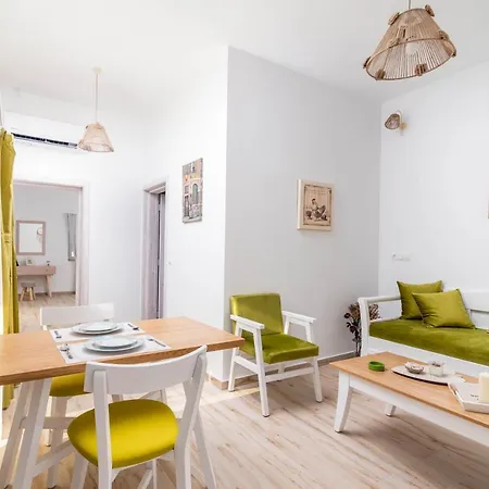 Efkosmias Apartmán *